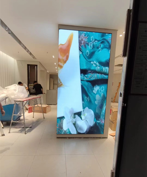 卓尼商场门店转角LED显示屏
