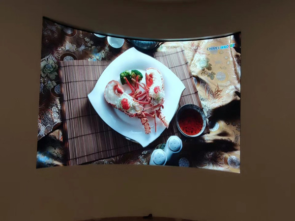 卓尼室内P2.5弧形LED屏